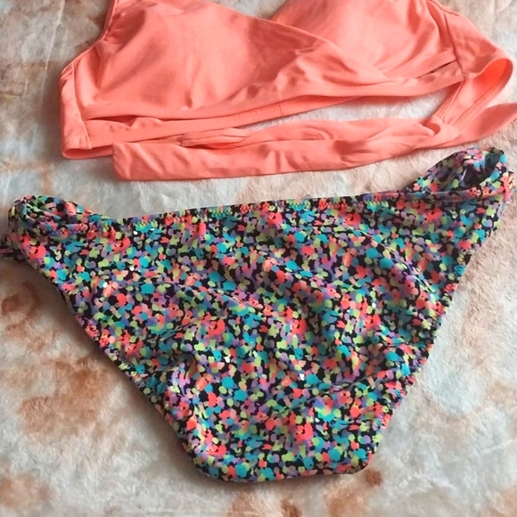 Two-piece swimsuit sz Medium Victoria's secret bikini & Body Glove top - Picture 3 of 6